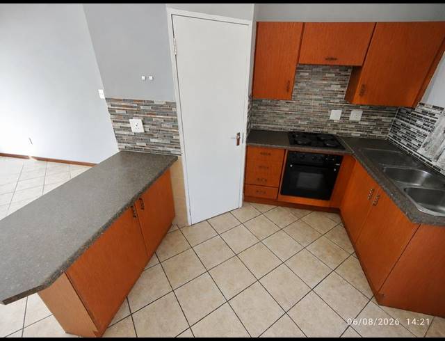 2 BEDROOM TOWNHOUSE FOR SALE IN ELARDUSPARK